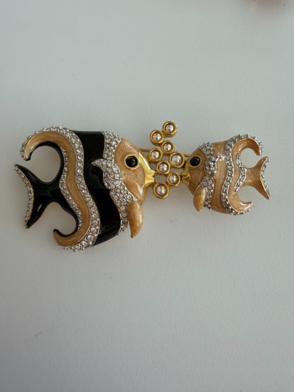 SWAROVSKI Vintage Aquatic Fish Gold Tone Pin Brooch